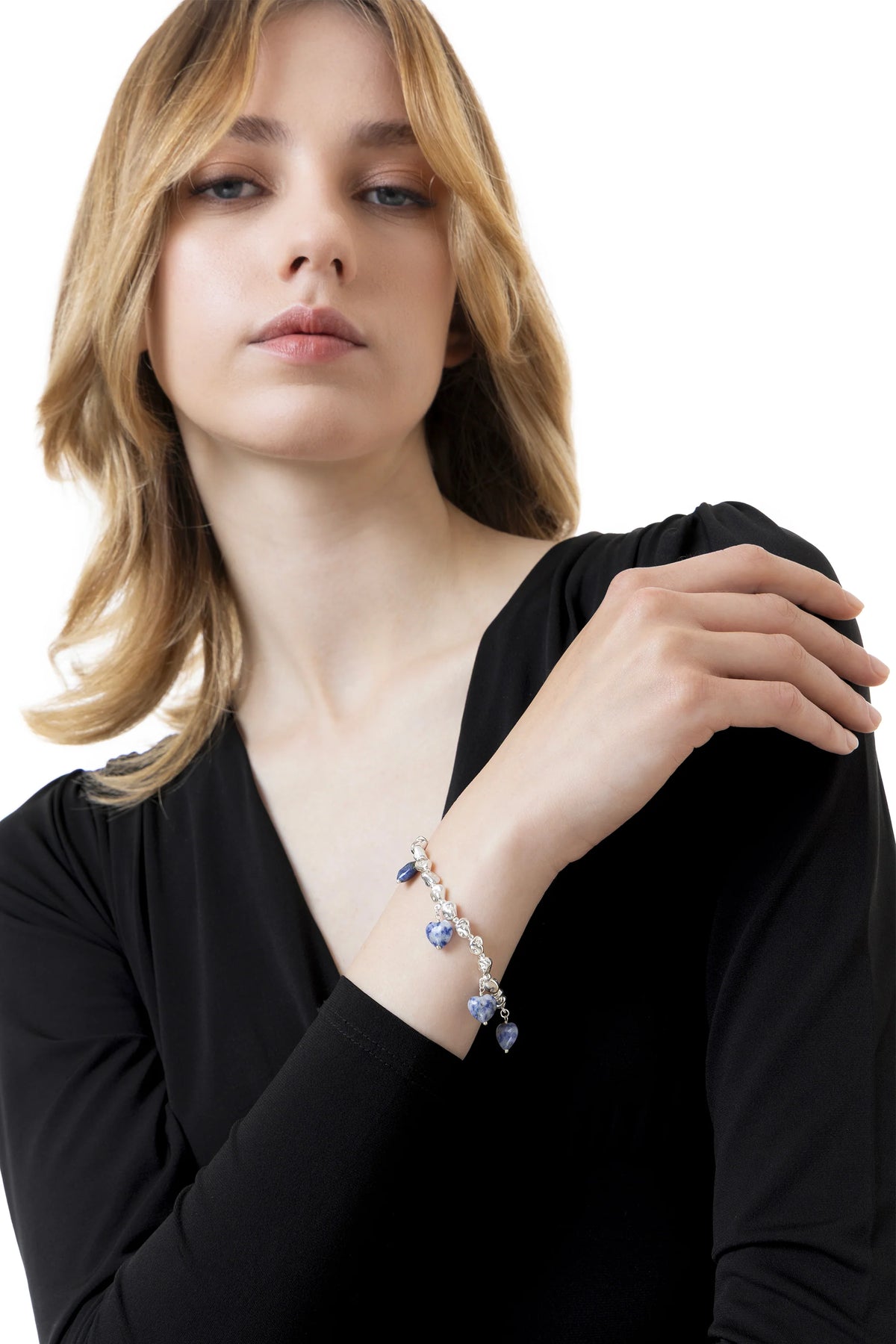 Bracciale elastico con cuori in lapislazzuli