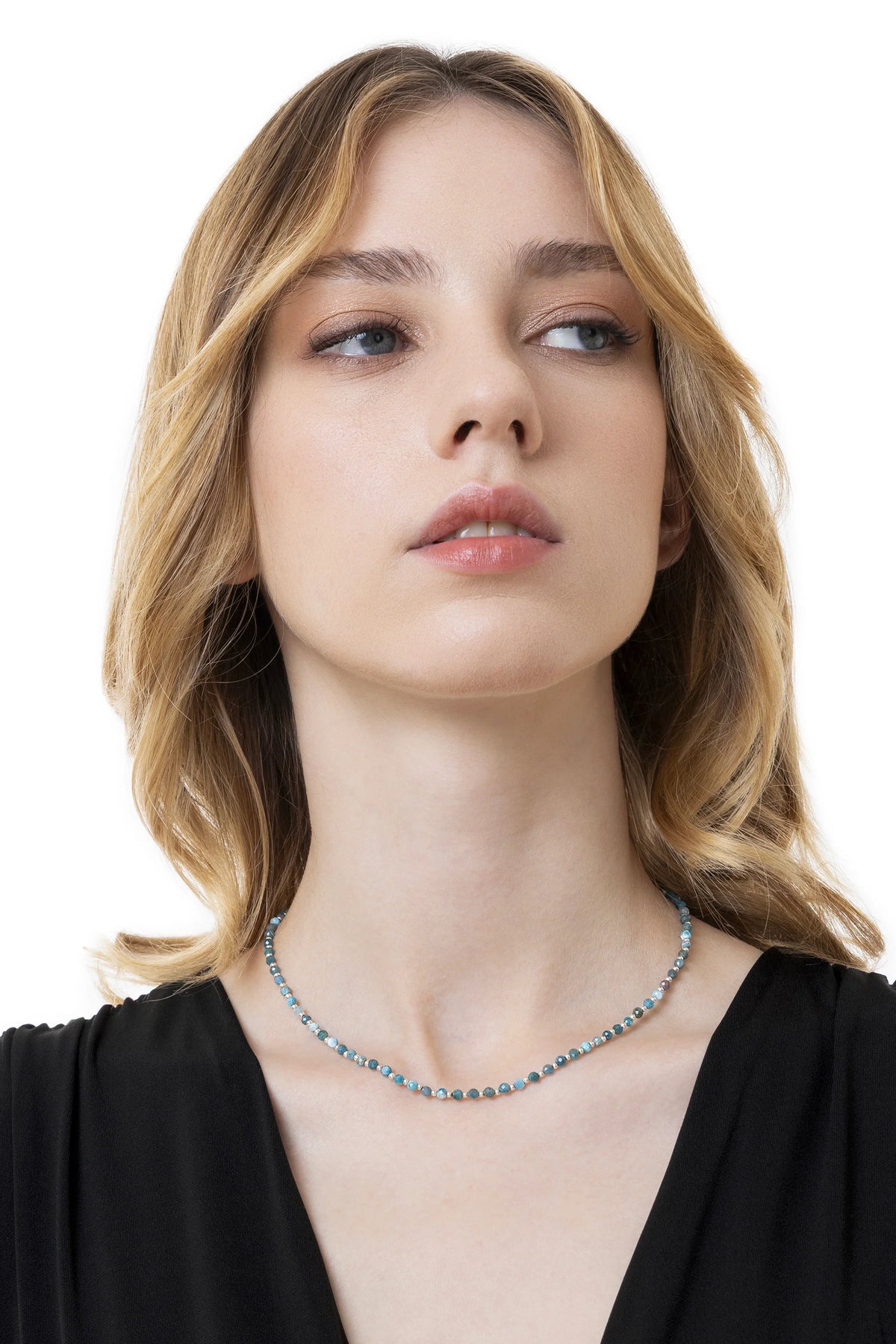 Collana corta con apatite